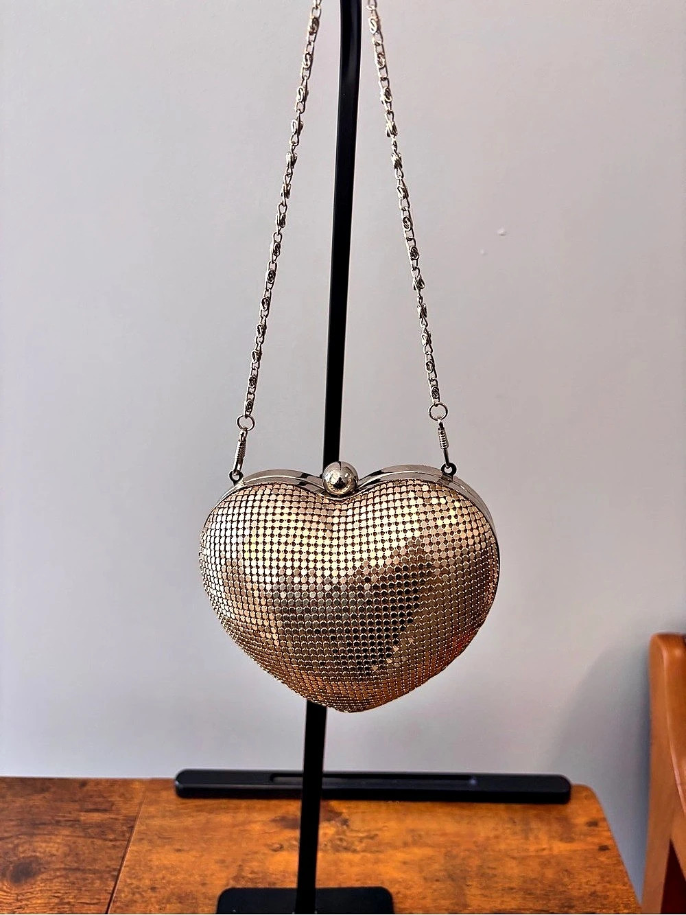 Laia Rowe Heart Mesh Clutch in Gold Like New